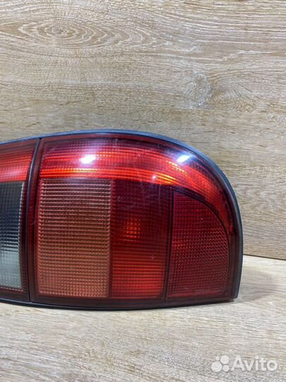 Фонарь задний правый Renault Laguna 1 Арт. 110060