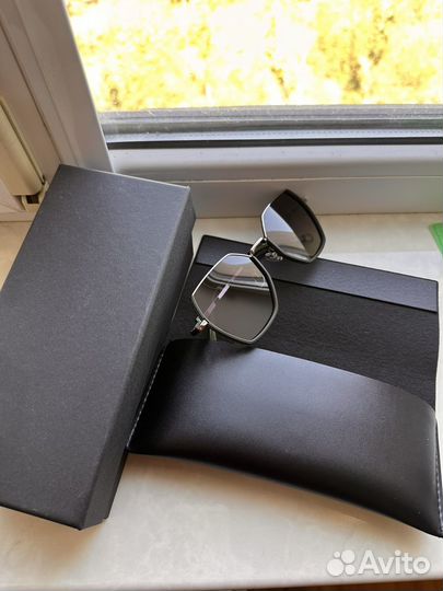 Солнцезащитные очки женские