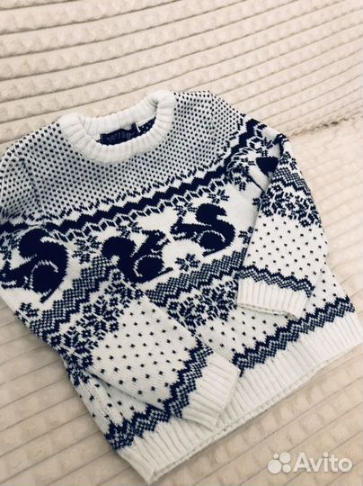 Свитер детский новогодний