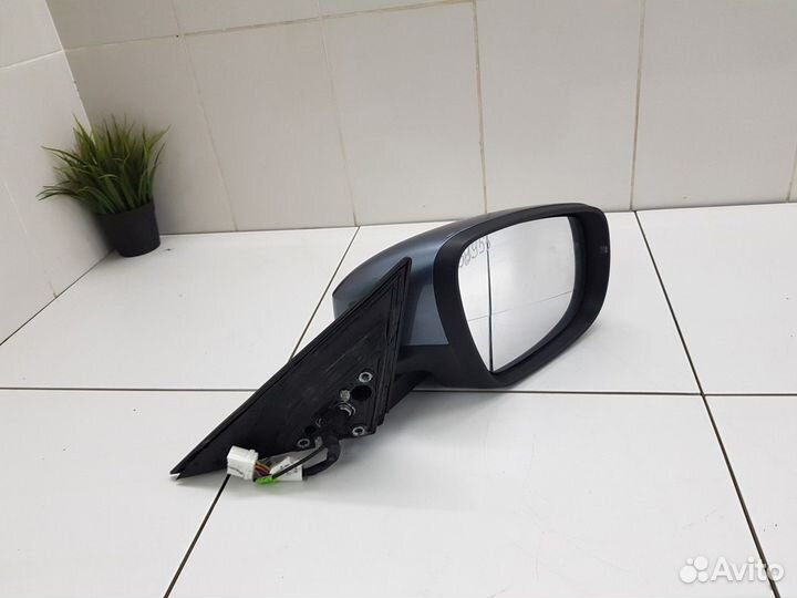 Зеркало боковое правое 8 контактов