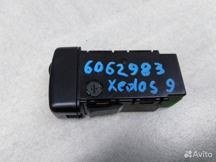 Кнопка корректора фар TA05666F0A