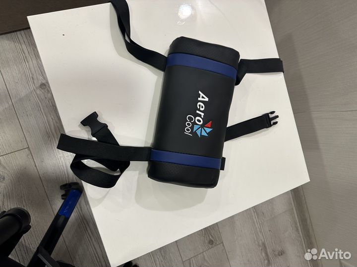 Компьютерный стул новый