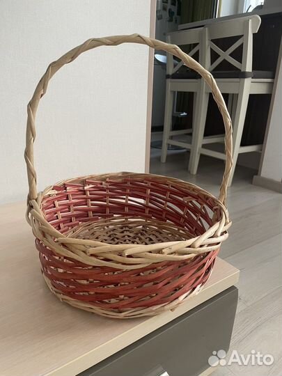 Корзина плетеная