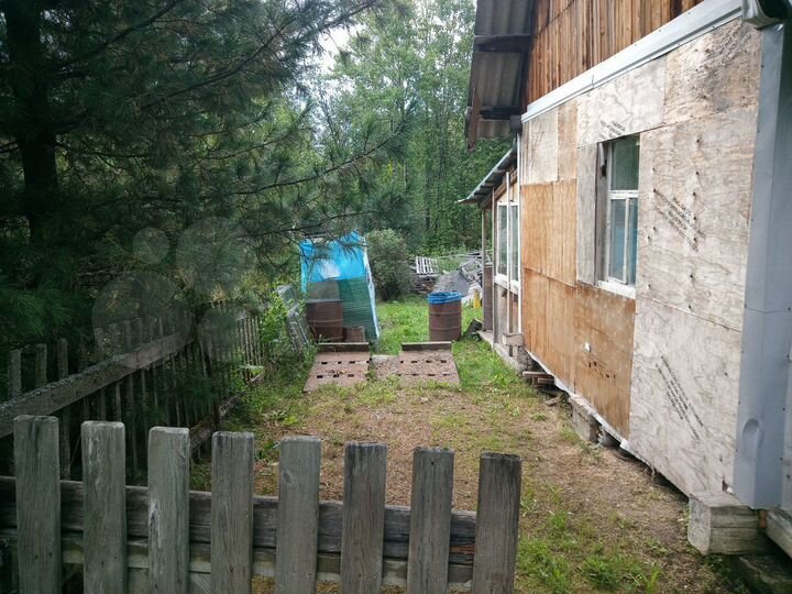 Дача 30 м² на участке 8 сот.