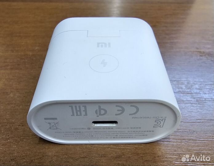 Беспроводные наушники TWS Xiaomi Mi True Wireless