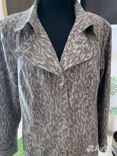 Плащ женский