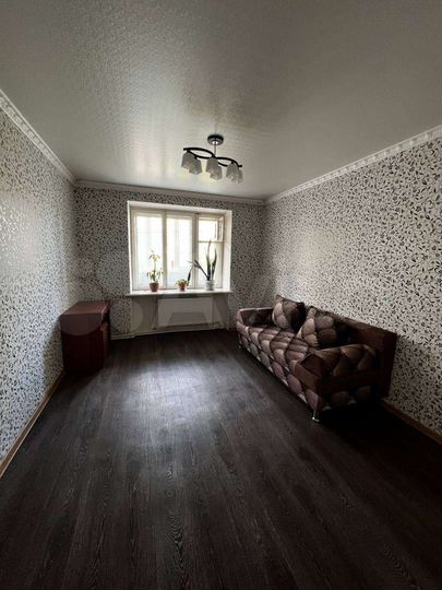 2-к. квартира, 52 м², 1/2 эт.