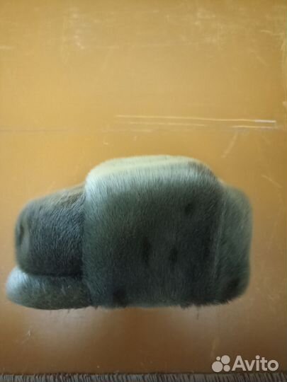 Меховая мужская кепка