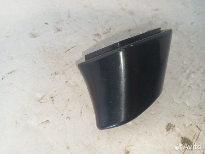 Заглушка руля Mazda 3 Z6 2008