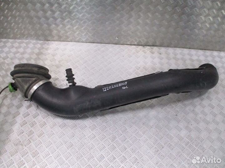 Патрубок воздушного фильтра Volvo 20551487