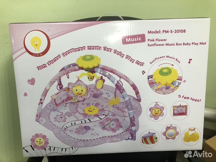 Развивающий коврик с дугами новый