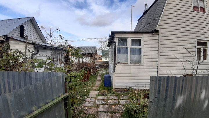 Дача 30 м² на участке 7 сот.