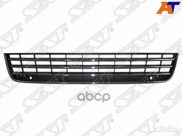 Решетка в бампер Volkswagen Touareg 10-14 (Под сонары(парктроники)/ С хром молдингами)