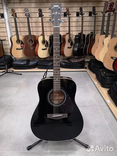 Акустическая гитара Yamaha F370 black