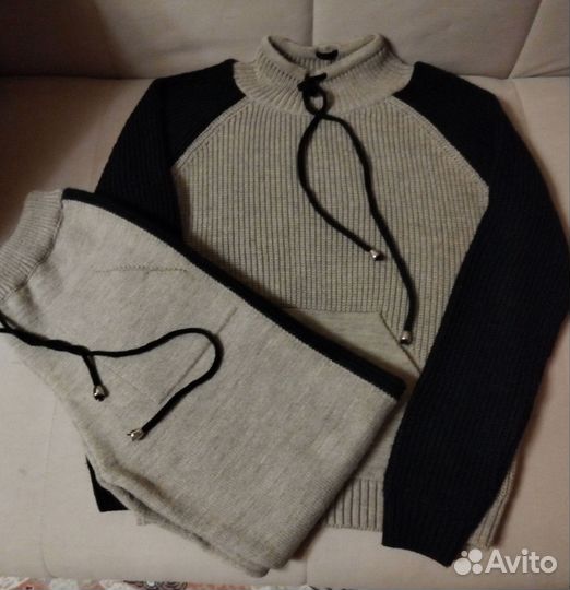 Костюм тёплый размер 42-44