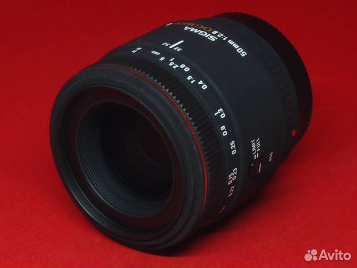 Sigma AF 50mm f/2.8 EX DG Macro