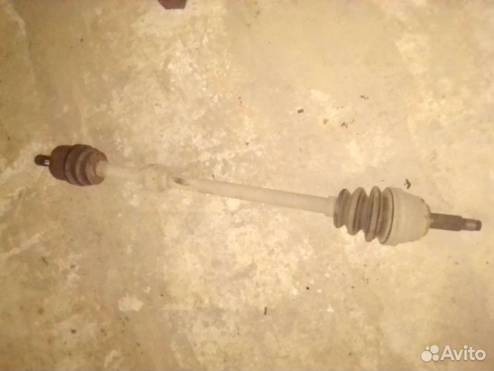 Правый привод на Hyudai сонату 2,0