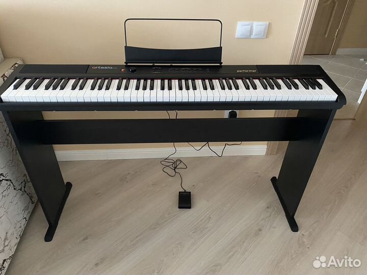 Цифровое фортепиано 88 клавиш