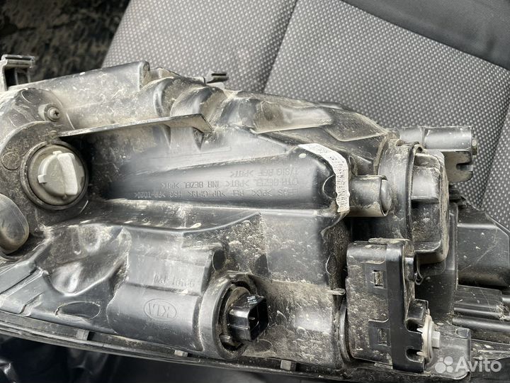 Передние фары Kia Picanto 2