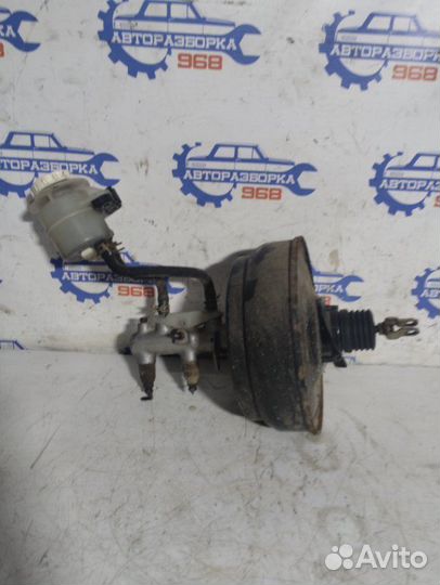 Вакуум Mitsubishi Outlander 2003