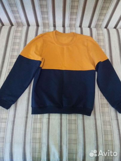 Продам костюм для мальчика