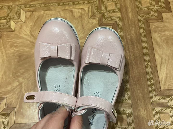 Туфли для девочки 28