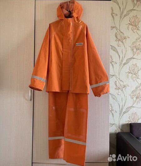 Костюм для защиты от воды