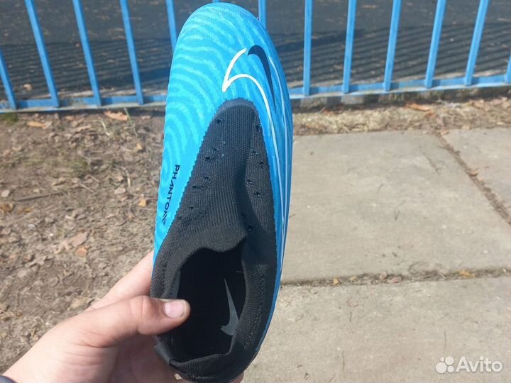 Футзалки nike phantom