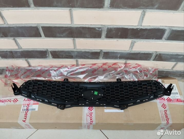 Новая Решётка радиатора Kia Picanto 2 Оригинал