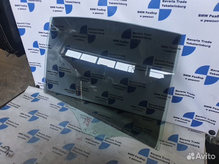 Стекло заднее правое bmw f30