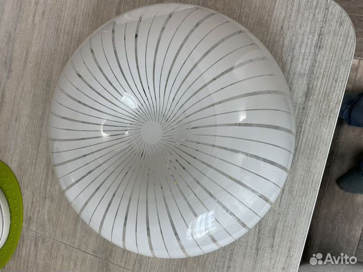 Светильник потолочный