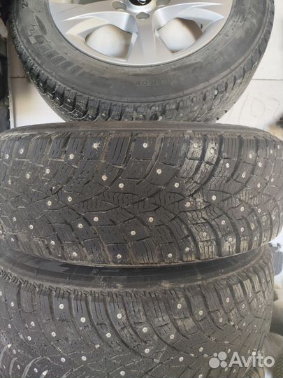 Комплект зимней резины на дисках 215/60 R 16