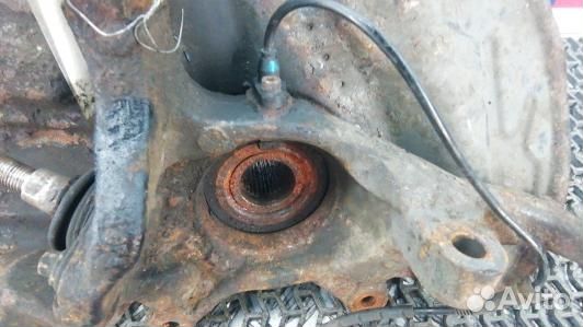 Ступица передняя правая BMW X5 E53 (OBN08N901)