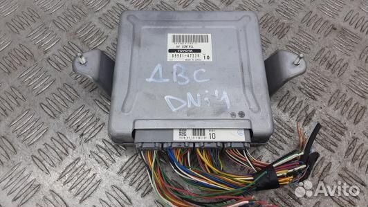 Блок управления двигателем toyota prius XW20 (DNI0