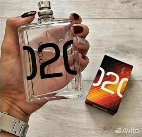 Escentric molecules 02 Euro