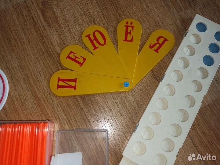 Арифметический веер, палочки и линейка для счета