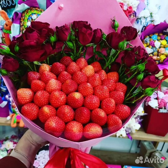 Клубника в шоколаде цветы шары