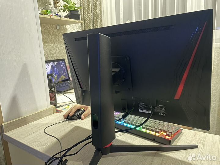 Монитор и систмемный блок