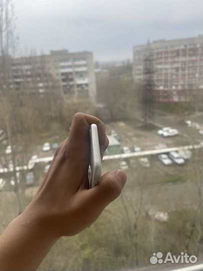 iPhone 8, 256 ГБ