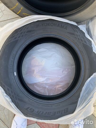 Yokohama BluEarth-GT AE-51 215/65 R16 95