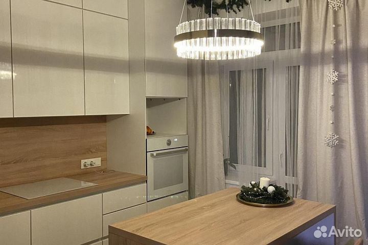 Светильник потолочный