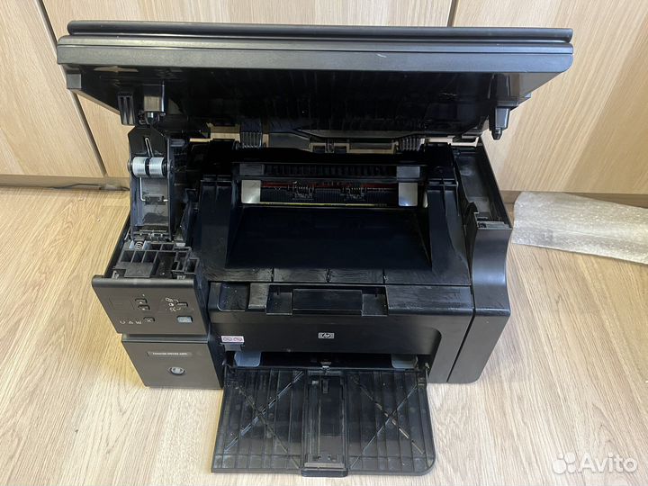 Принтер hp LaserJet Professional M1132 MFP