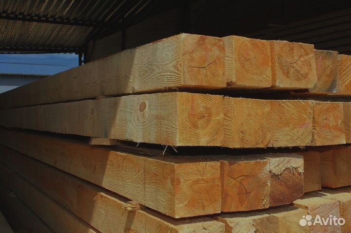 Качественное строительство с досками из лиственницы