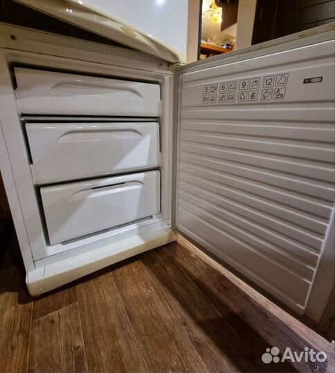 Холодильник бу