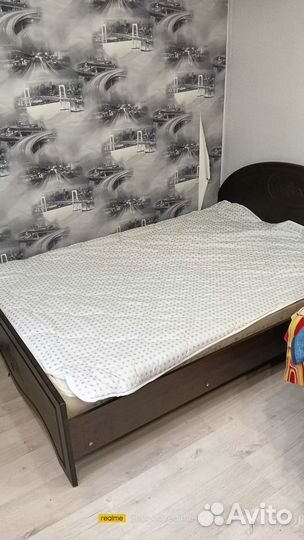 Кровать двухспальная