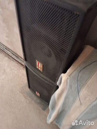 Студийные колонки