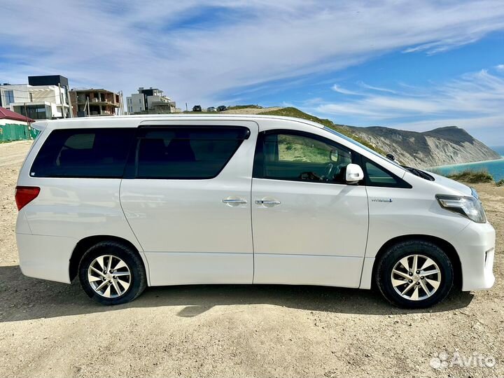 Toyota Alphard 2.4 CVT, 2014, 238 000 км