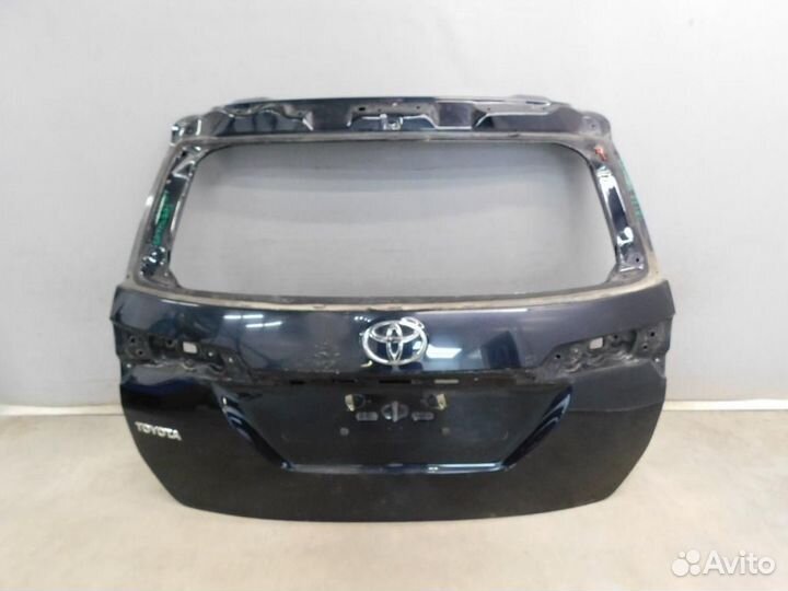 Дверь багажника Toyota Fortuner