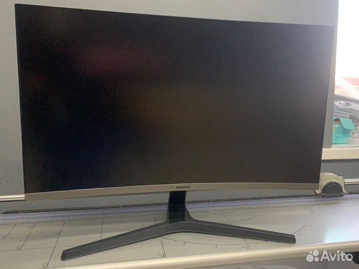 Монитор samsung 27 изогнутый