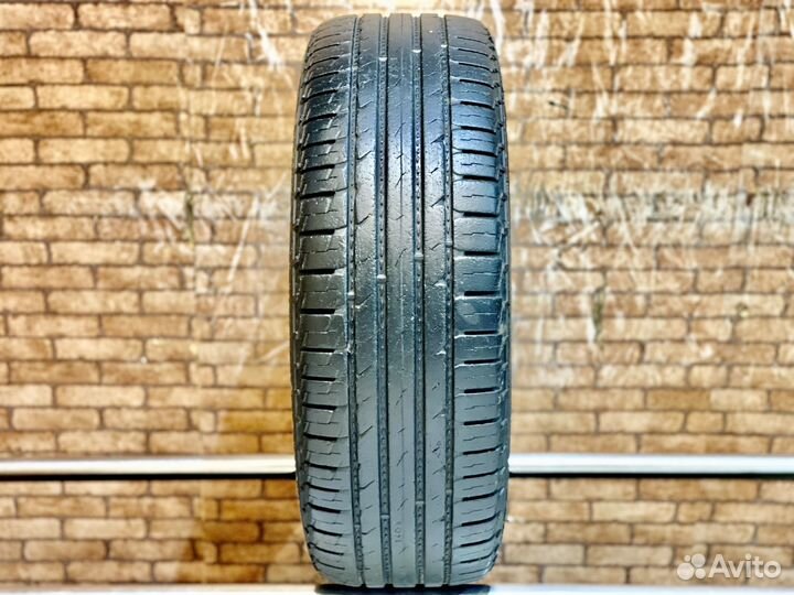 Nokian Tyres Hakka Blue SUV 215/60 R17